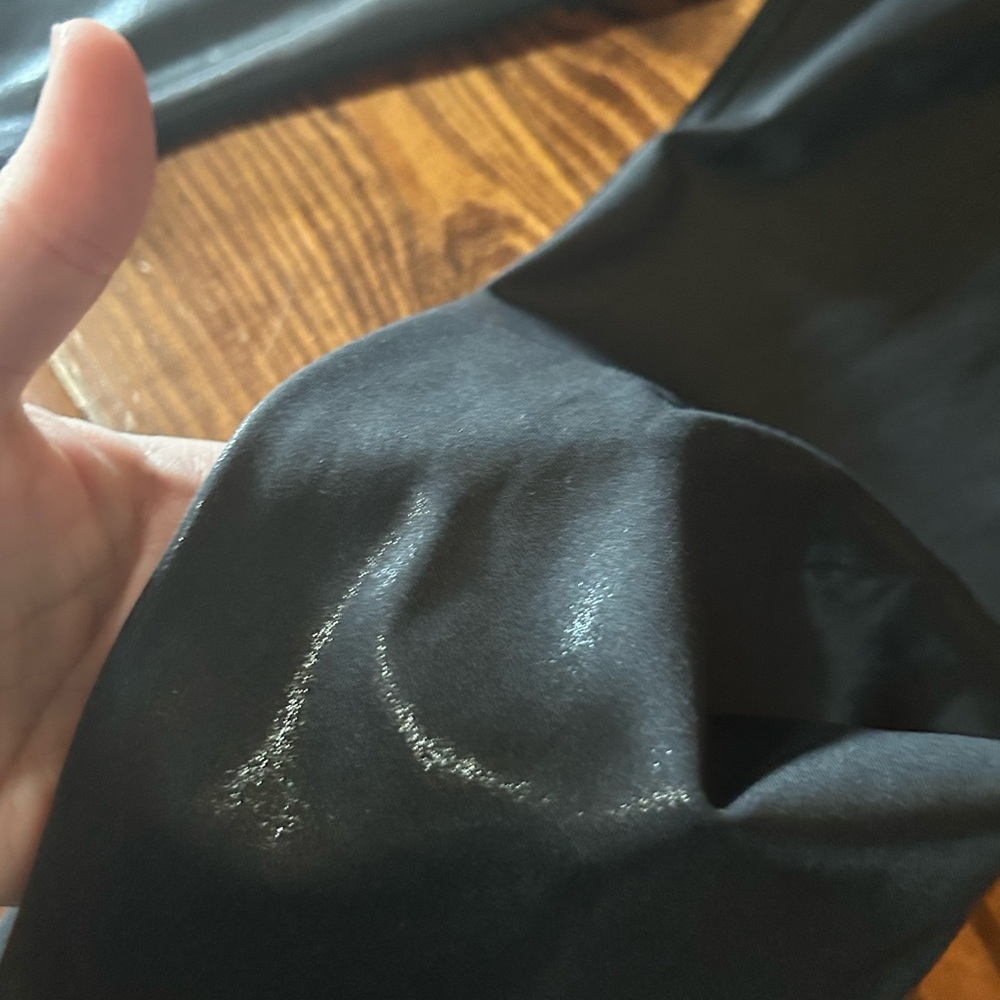 Pink Active Shiny Leggings NWT - Picture 2 of 7
